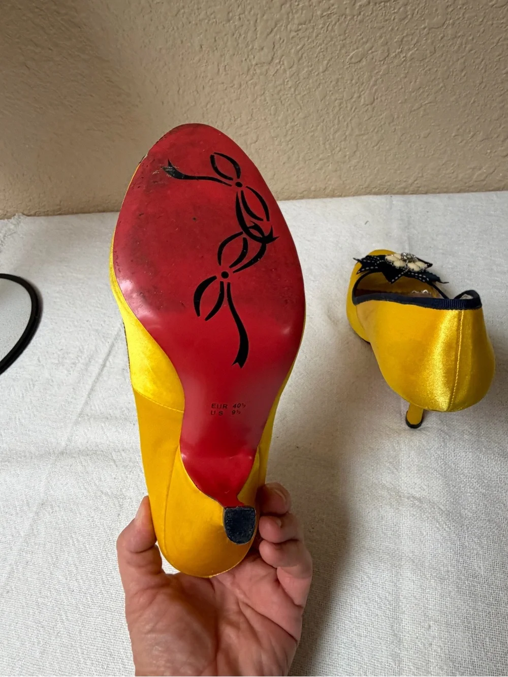 4/$20 Poetic License Yellow Satin Peep-Toe Heels w/ Black Trim and Floral Jewel
